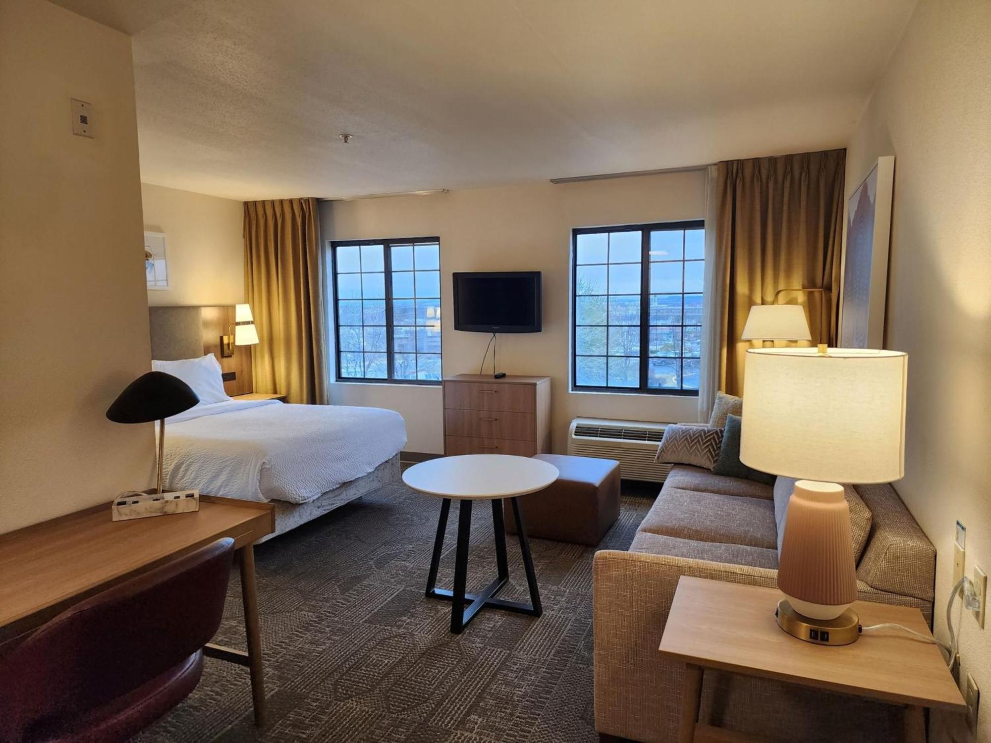 Staybridge Suites Allentown Airport Lehigh Valley By Ihg Eksteriør billede