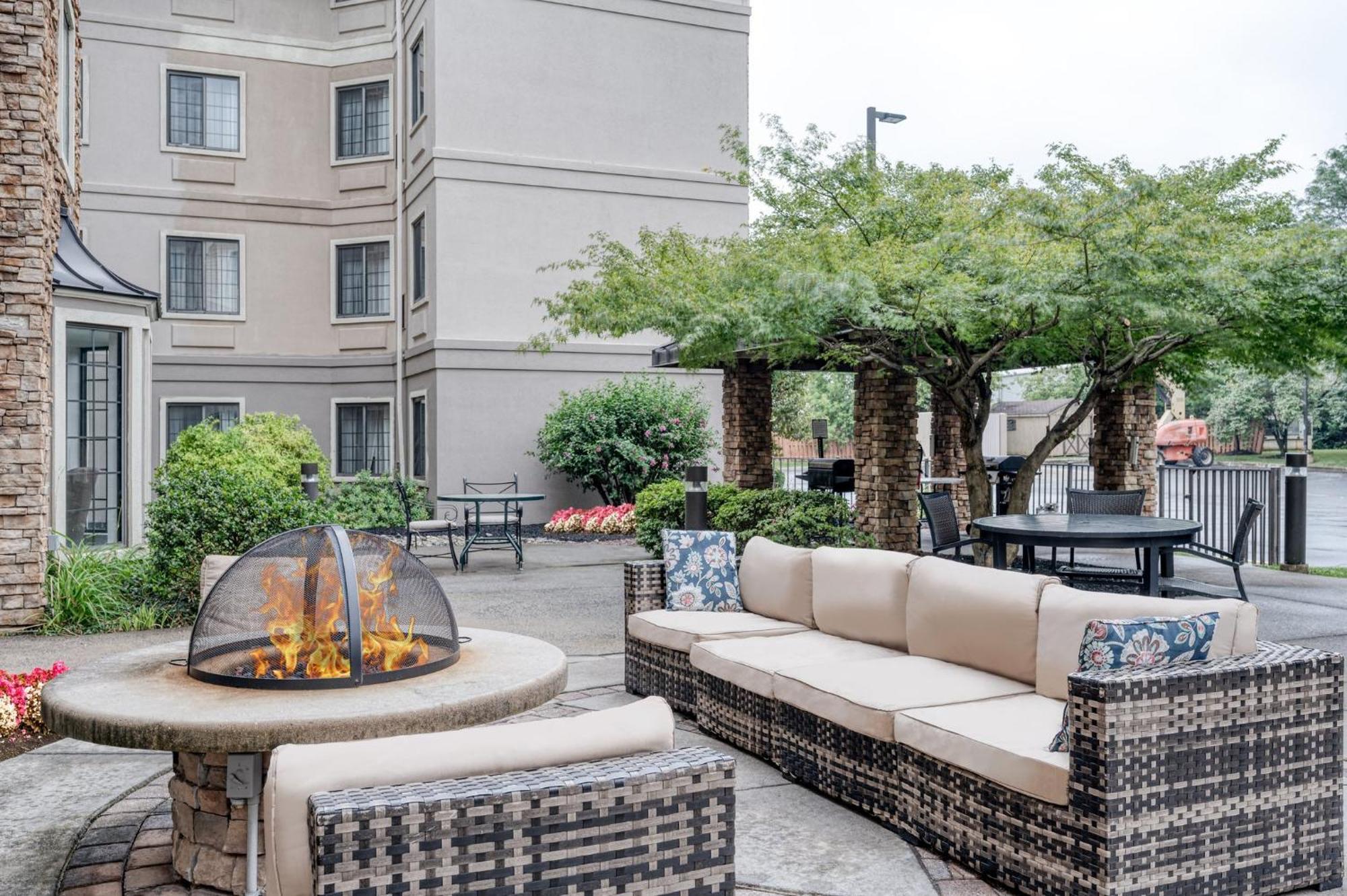 Staybridge Suites Allentown Airport Lehigh Valley By Ihg Eksteriør billede