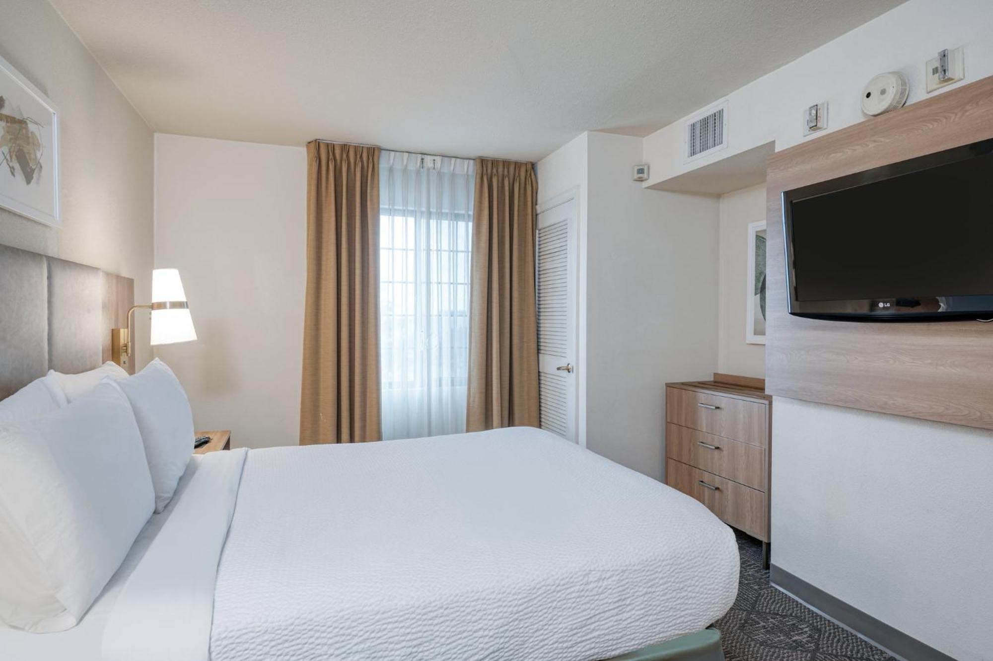 Staybridge Suites Allentown Airport Lehigh Valley By Ihg Eksteriør billede